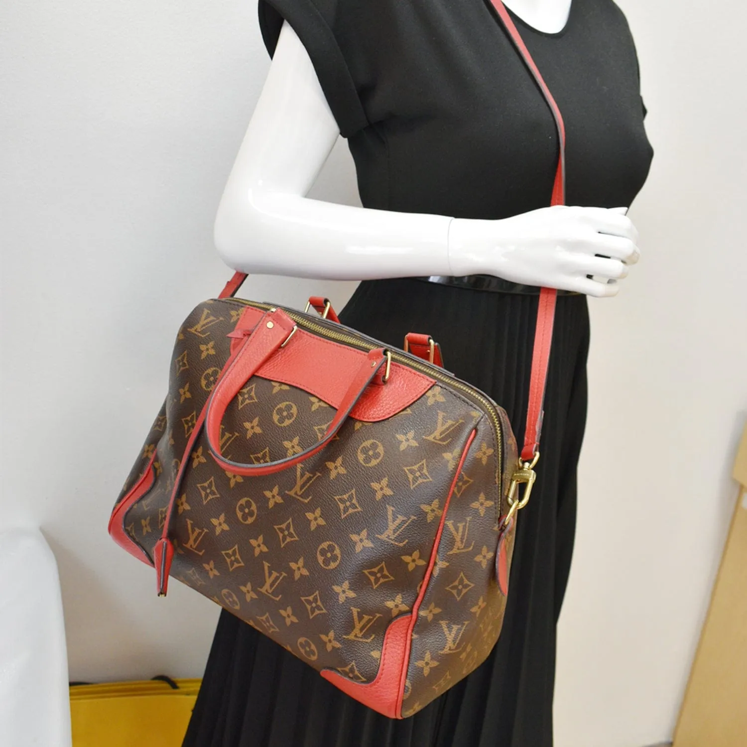 LOUIS VUITTON Retiro NM Monogram Canvas 2Way Shoulder Bag Red