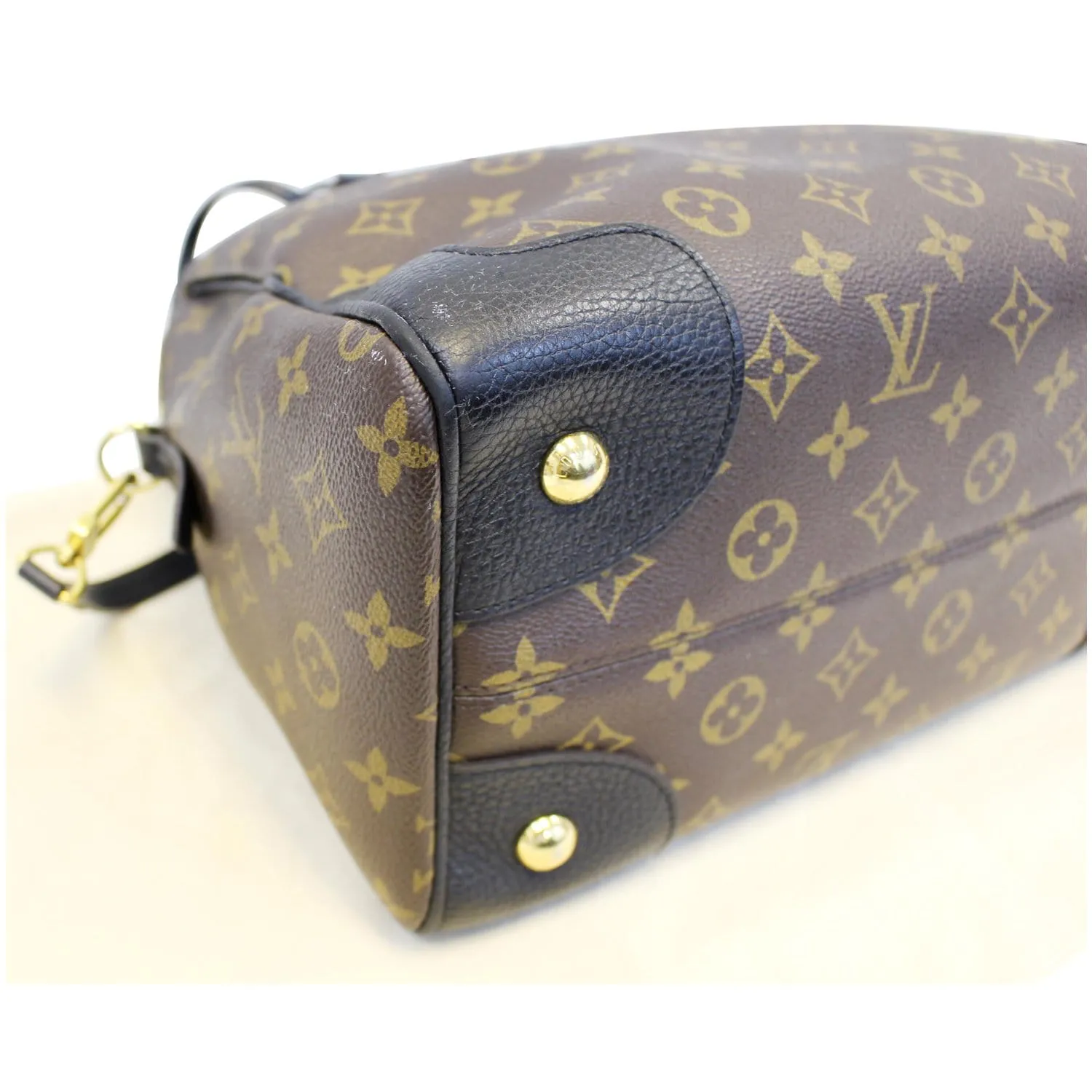 LOUIS VUITTON Retiro NM Monogram Canvas Shoulder Bag Noir