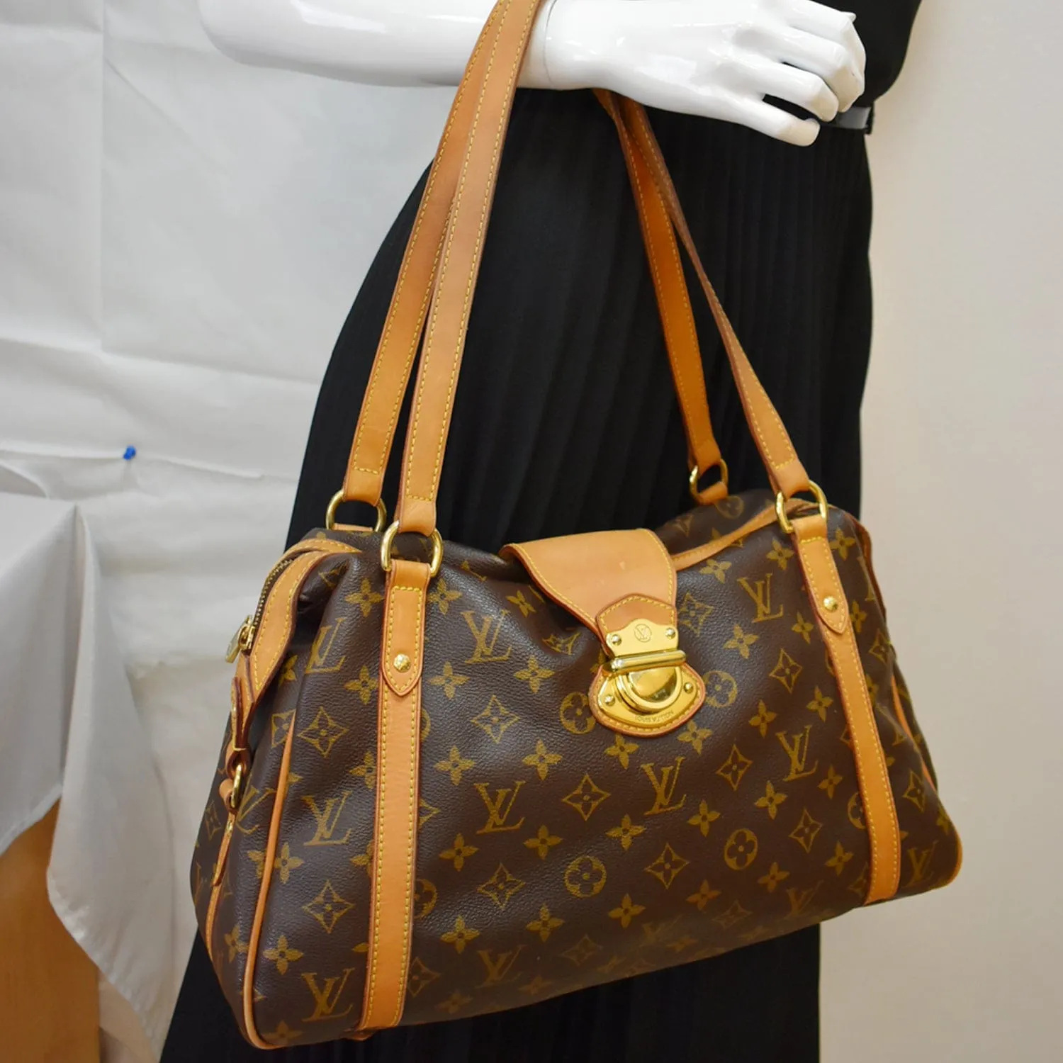 LOUIS VUITTON Stresa PM Monogram Canvas Shoulder Bag Brown