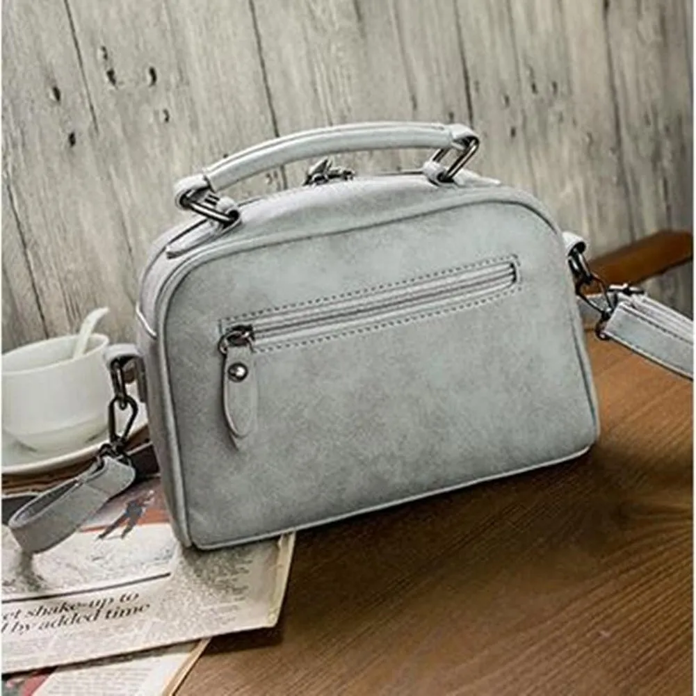 <bold>Shell / Crossbody Bag  <br>Vegan-Leather