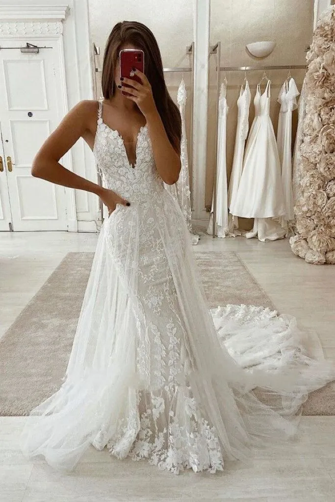 Mermaid V-neck Straps Lace Appliques Wedding Dress