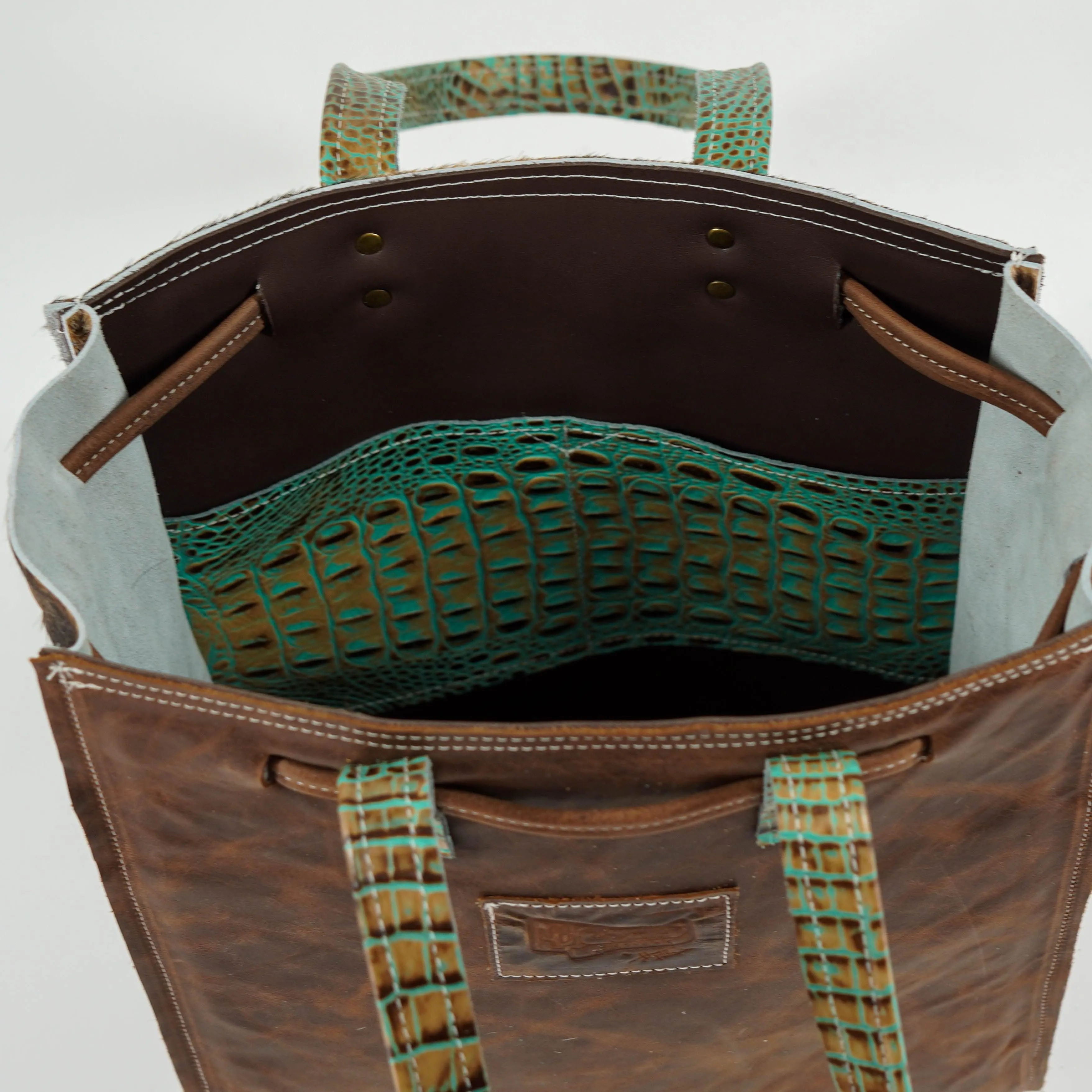 Mini Lainey - Dark Brindle w/ Turquoise Croc