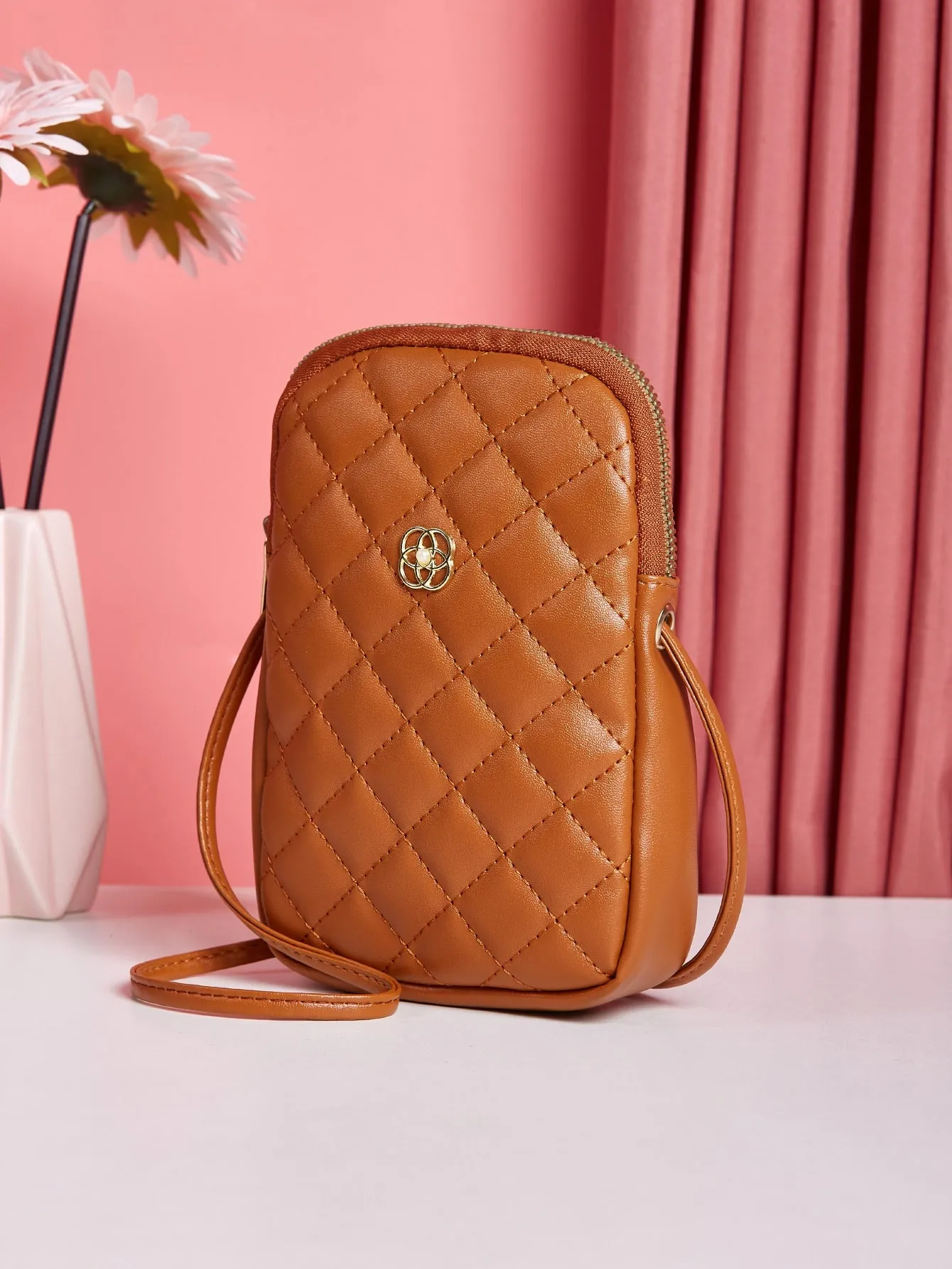 Mini Minimalist Quilted Metal Decor Crossbody Bag - Brown - FD ⚡