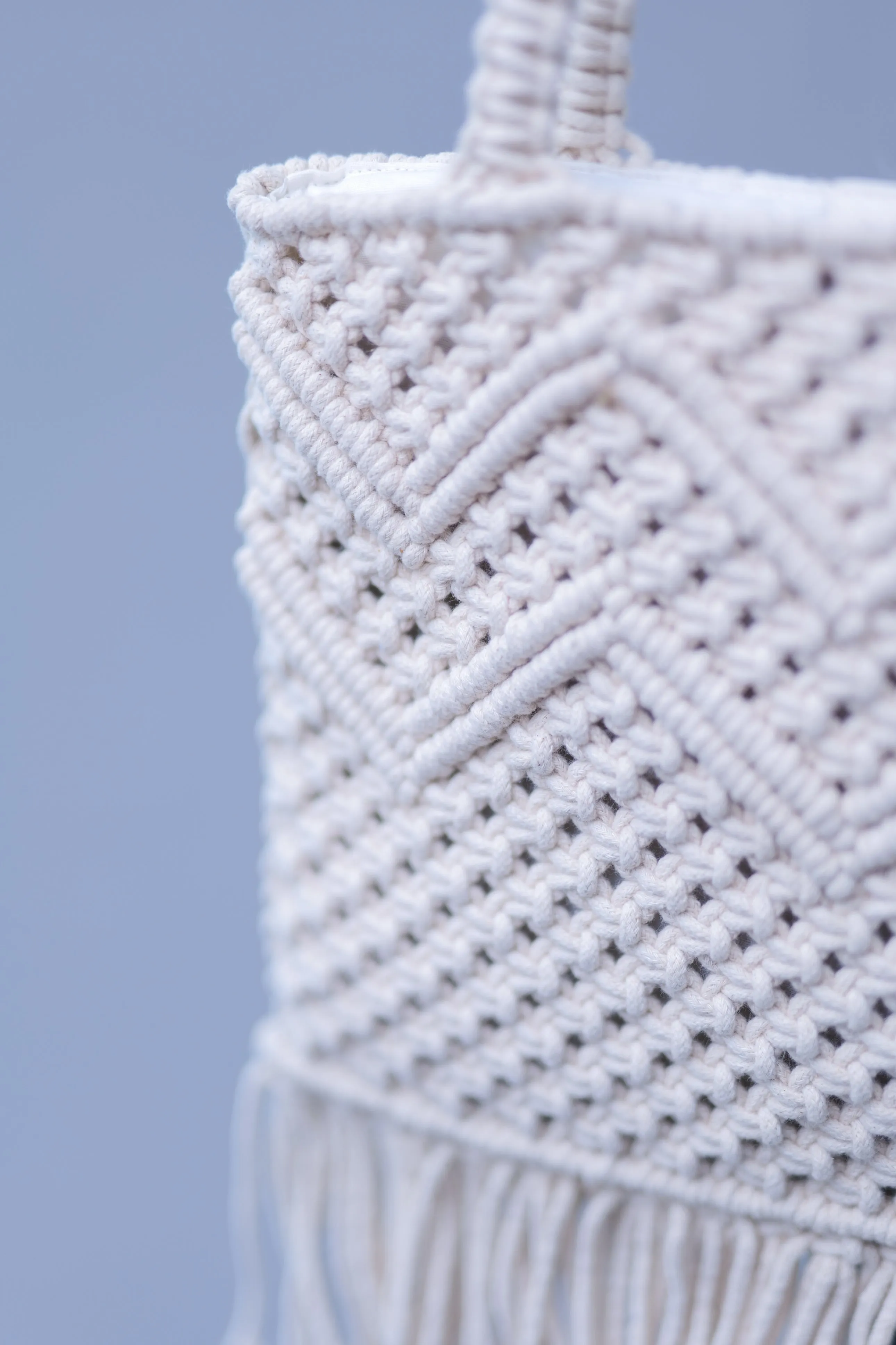 NARA WOVEN TOTE BAG