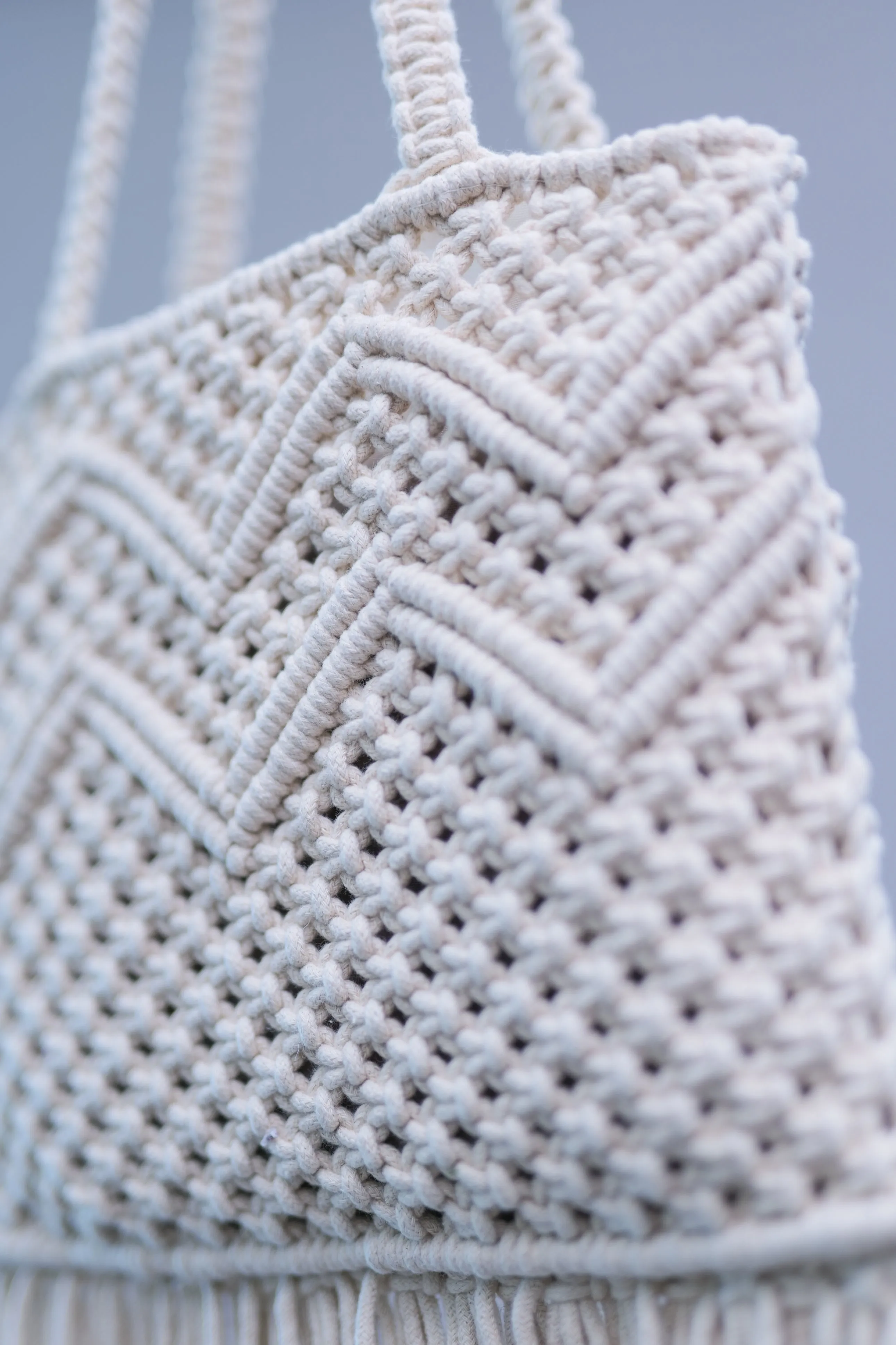NARA WOVEN TOTE BAG