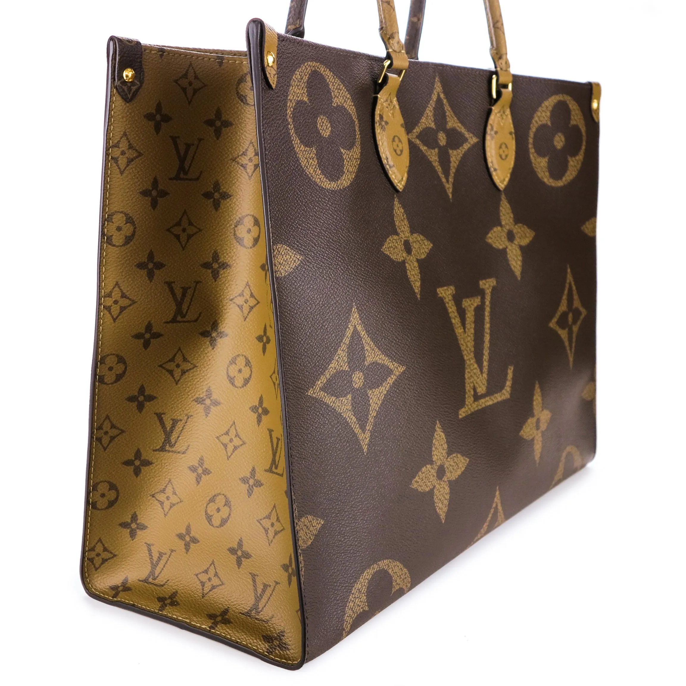 Onthego GM Tote Bag in Giant Reverse Monogram