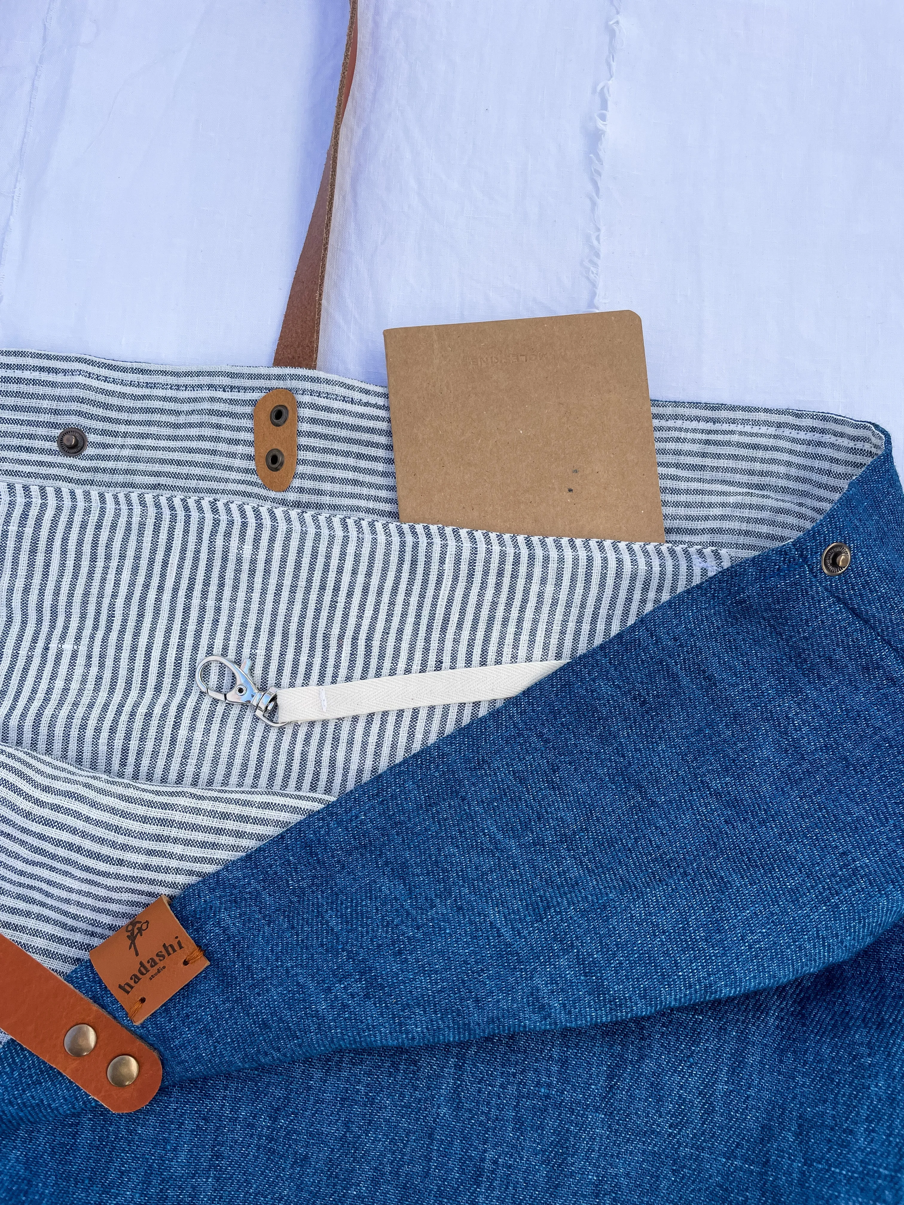 PETITE bag: indigo   brown