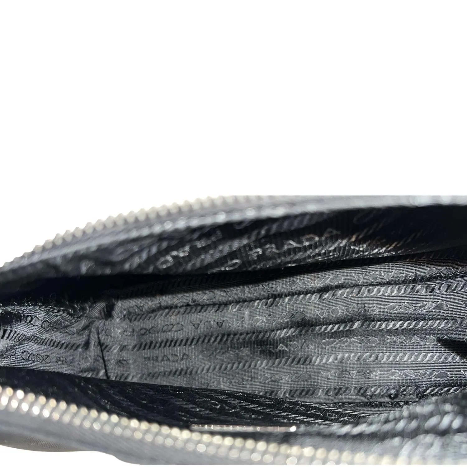 PRADA Re-Edition 2005 Re-Nylon Shoulder Bag Black