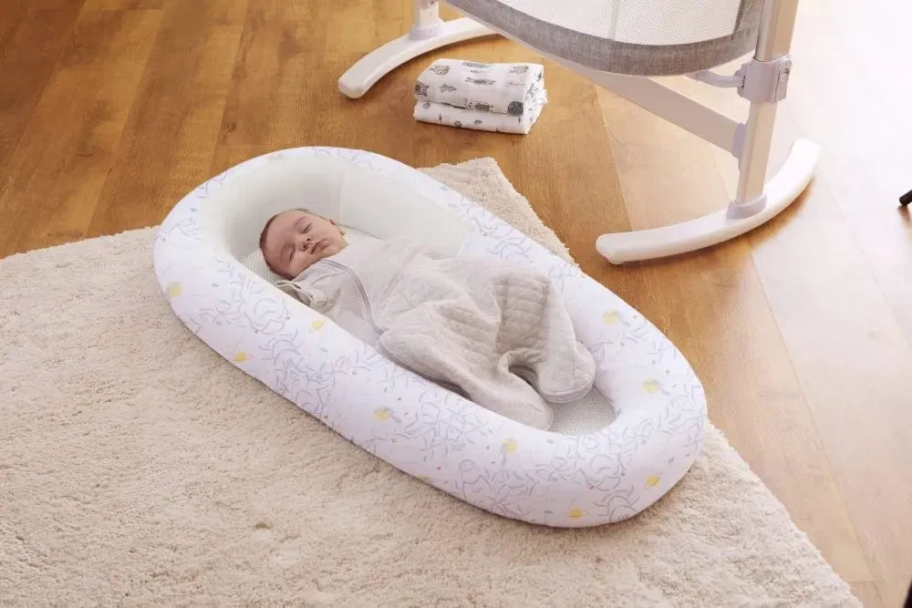 Purflo Sleep Tight Baby Bed with Spare Cover - Stargazer White