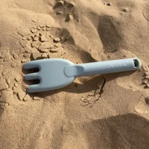 Rake - Duck Egg Blue