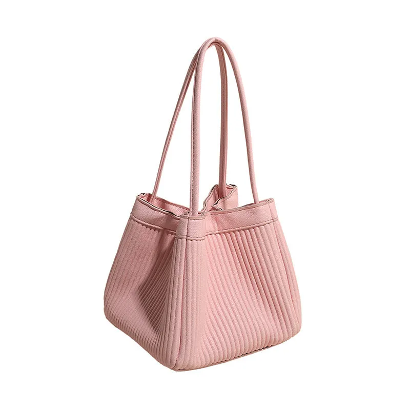 REALAIOT 2025 This year, niche hand-carried bucket bags women's bags popular new commuting versatile fashion Popular style shoulder messenger bags are popular.