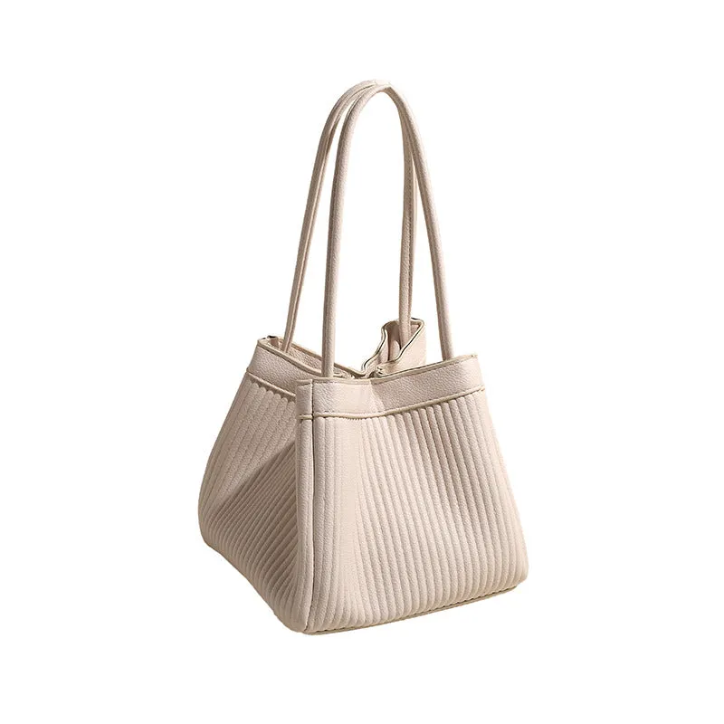 REALAIOT 2025 This year, niche hand-carried bucket bags women's bags popular new commuting versatile fashion Popular style shoulder messenger bags are popular.