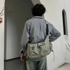 Retro Large Capacity Crossbody Bag