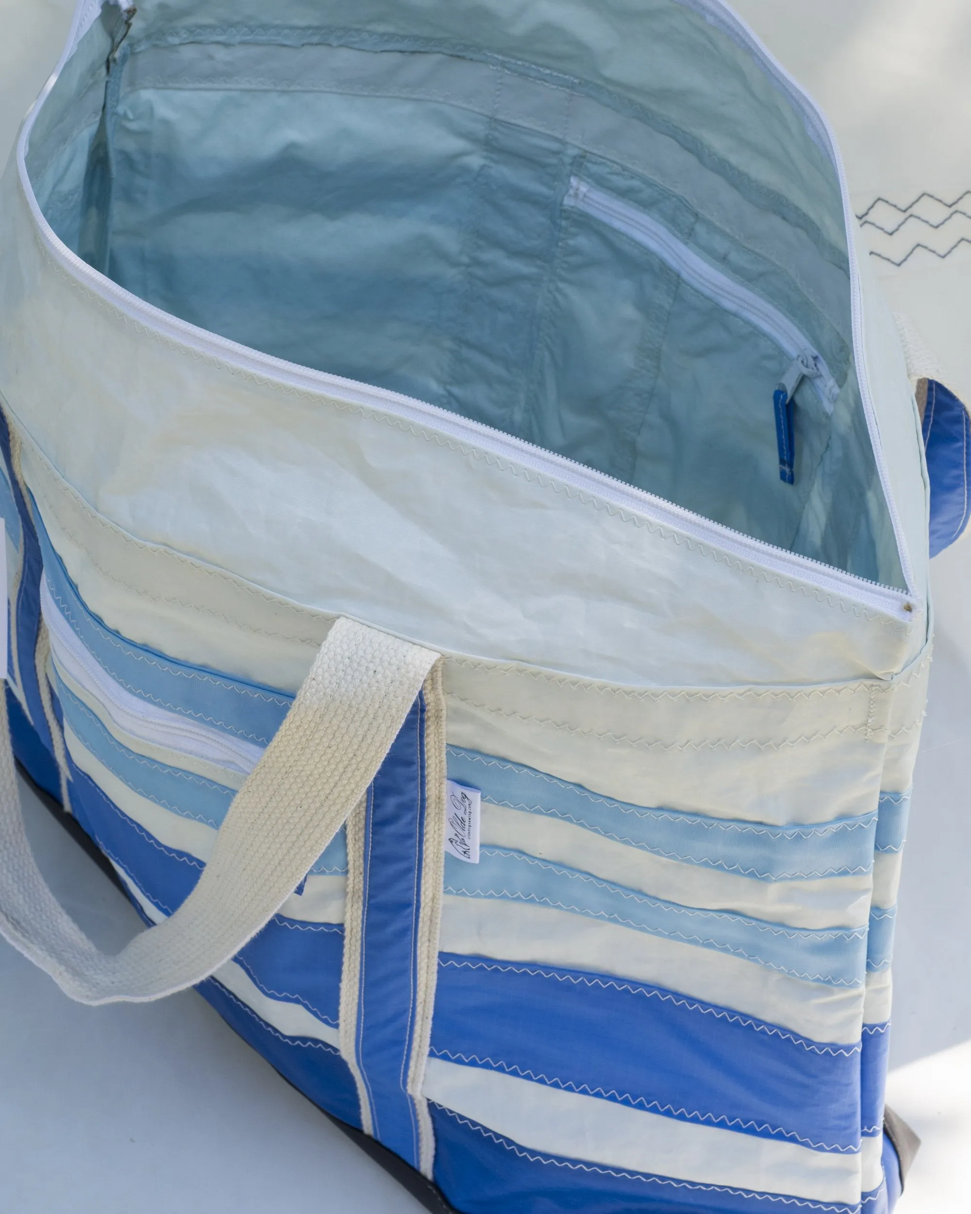 Terrapin Beach Bag: Fading Stripes