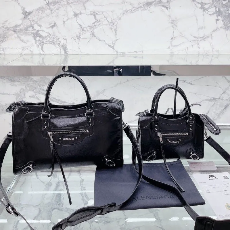 VELORA - Classic City Handbag Black