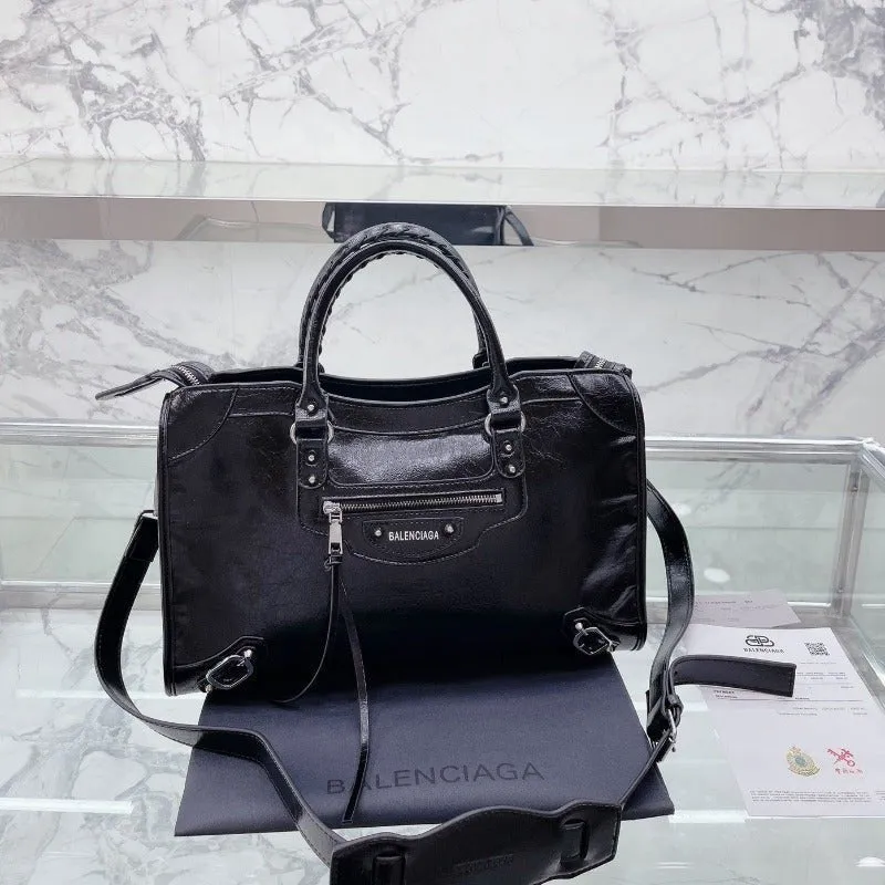 VELORA - Classic City Handbag Black