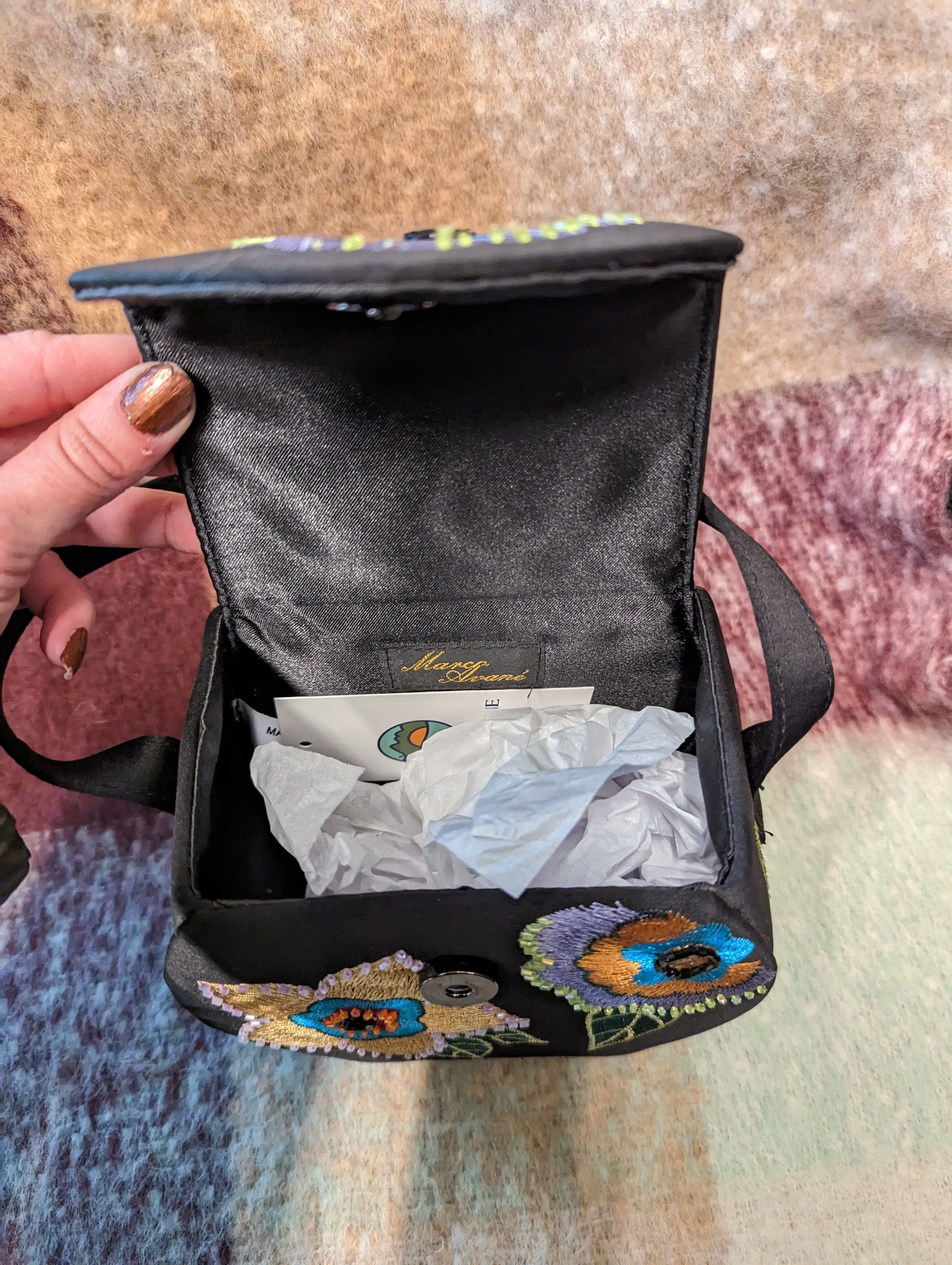 Vintage - Black Floral Bag