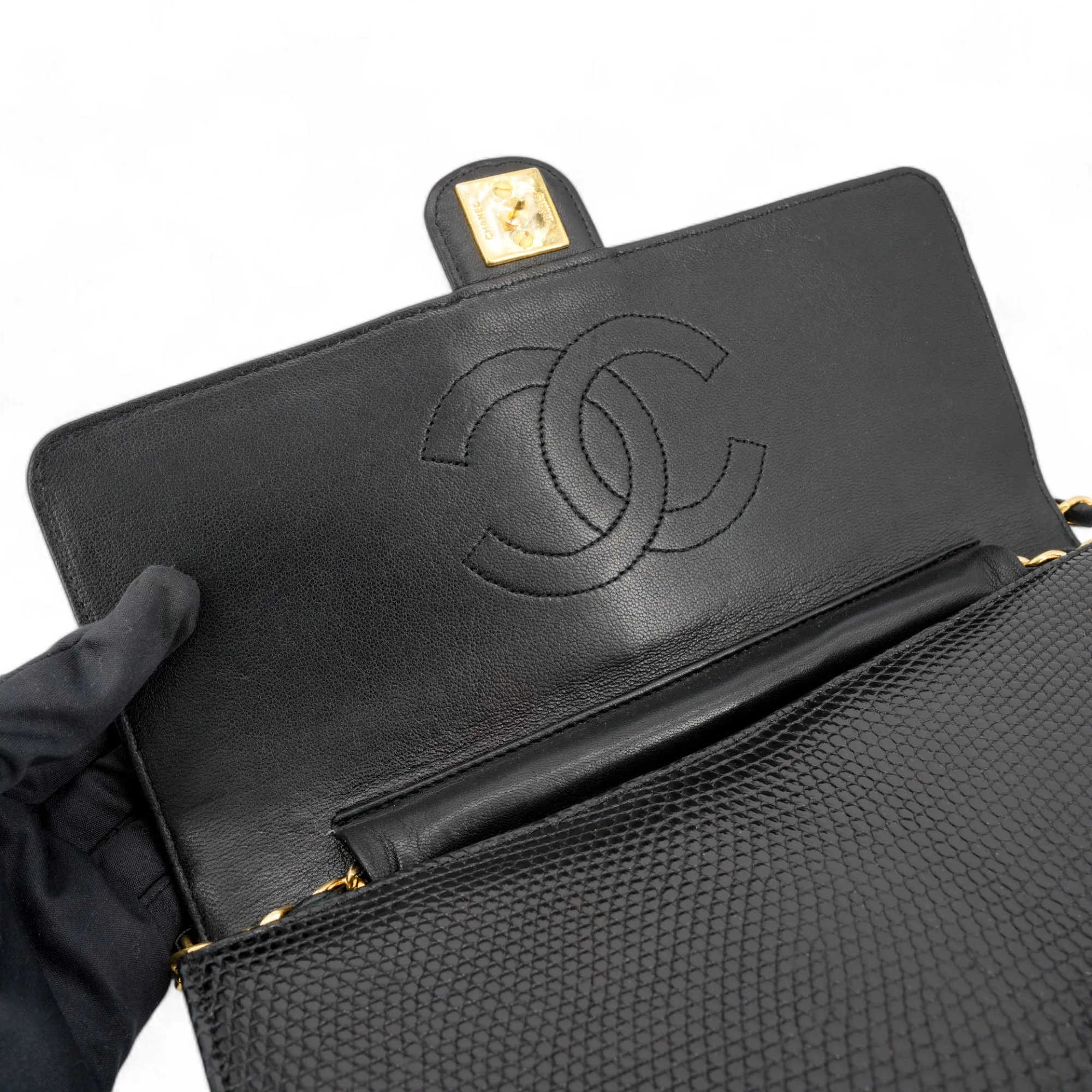 Vintage Black Lizard Single Flap Bag