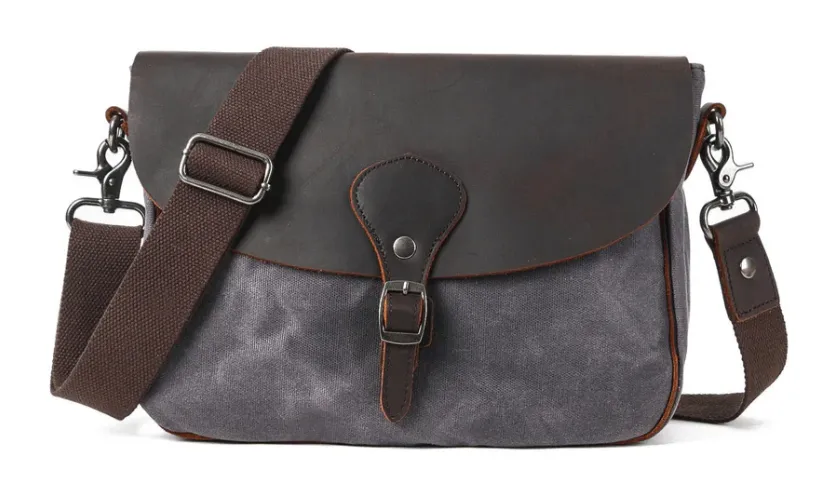 Vintage Crossbody Bag | Mount Hood