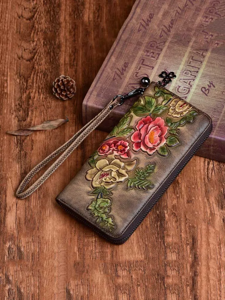 Vintage Women's Embossed Multifunctional Wallet