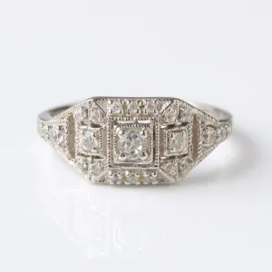 Vivienne Vintage Ring
