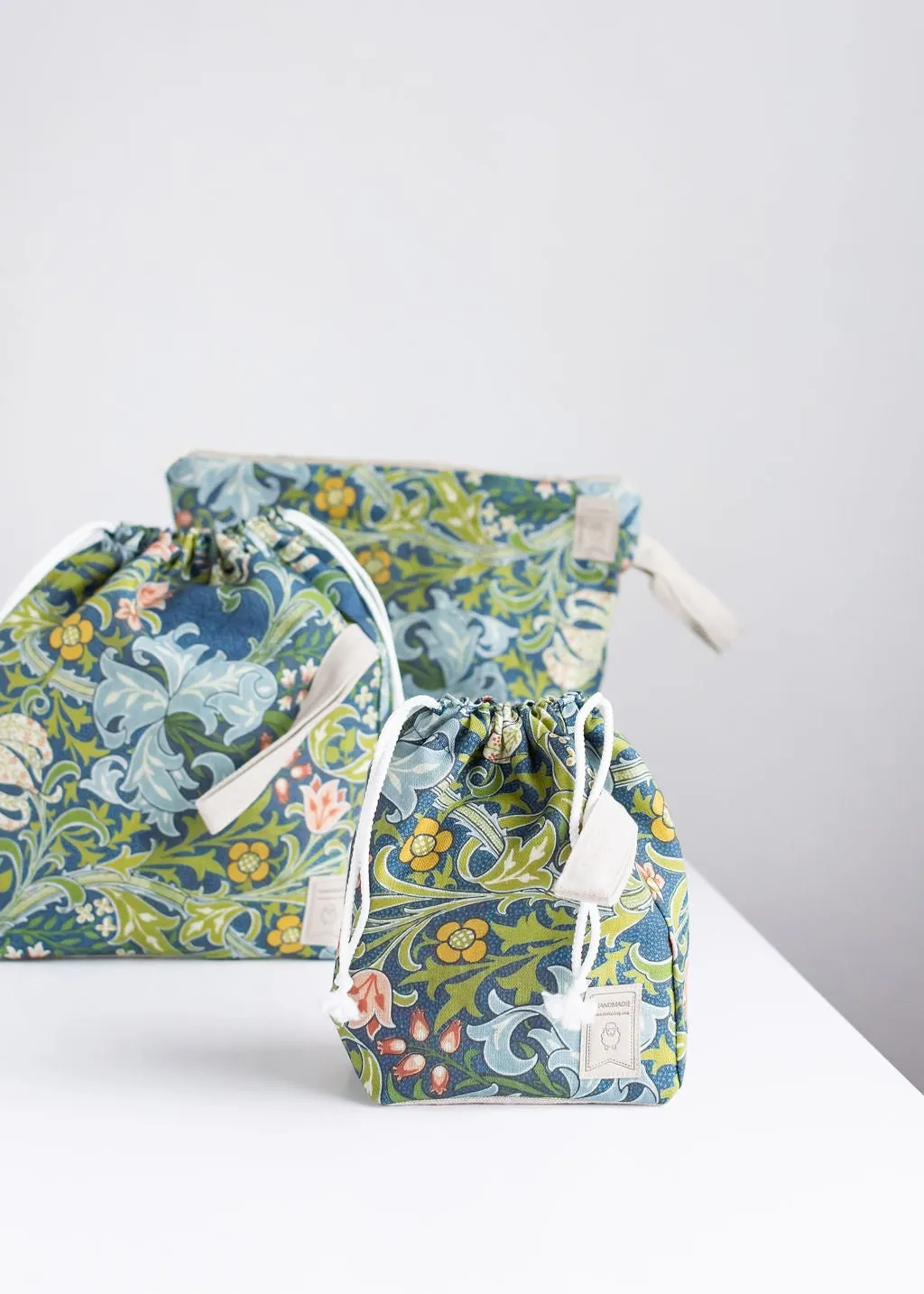 William Morris, Golden Lily print, Linen project bag, Knitting needle holder,  Knitting Project Bag. Drawstring. Size Large.