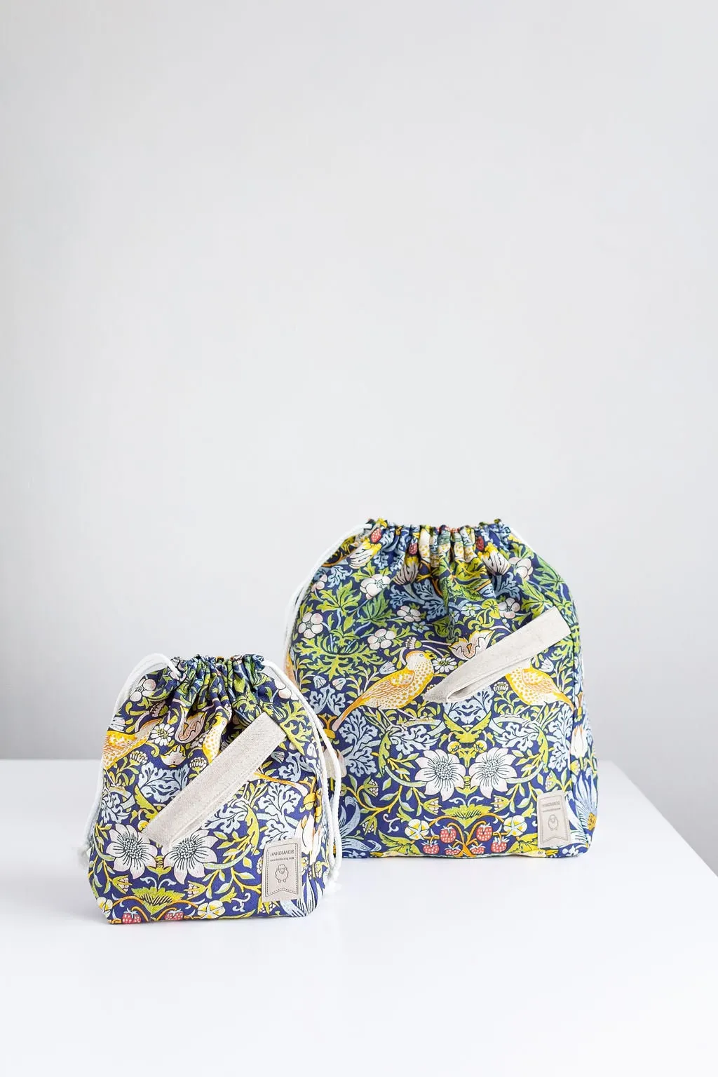 William Morris Strawberry Thief print, Linen project bag, Knitting needle holder,  Knitting Project Bag. Drawstring. Size Large.