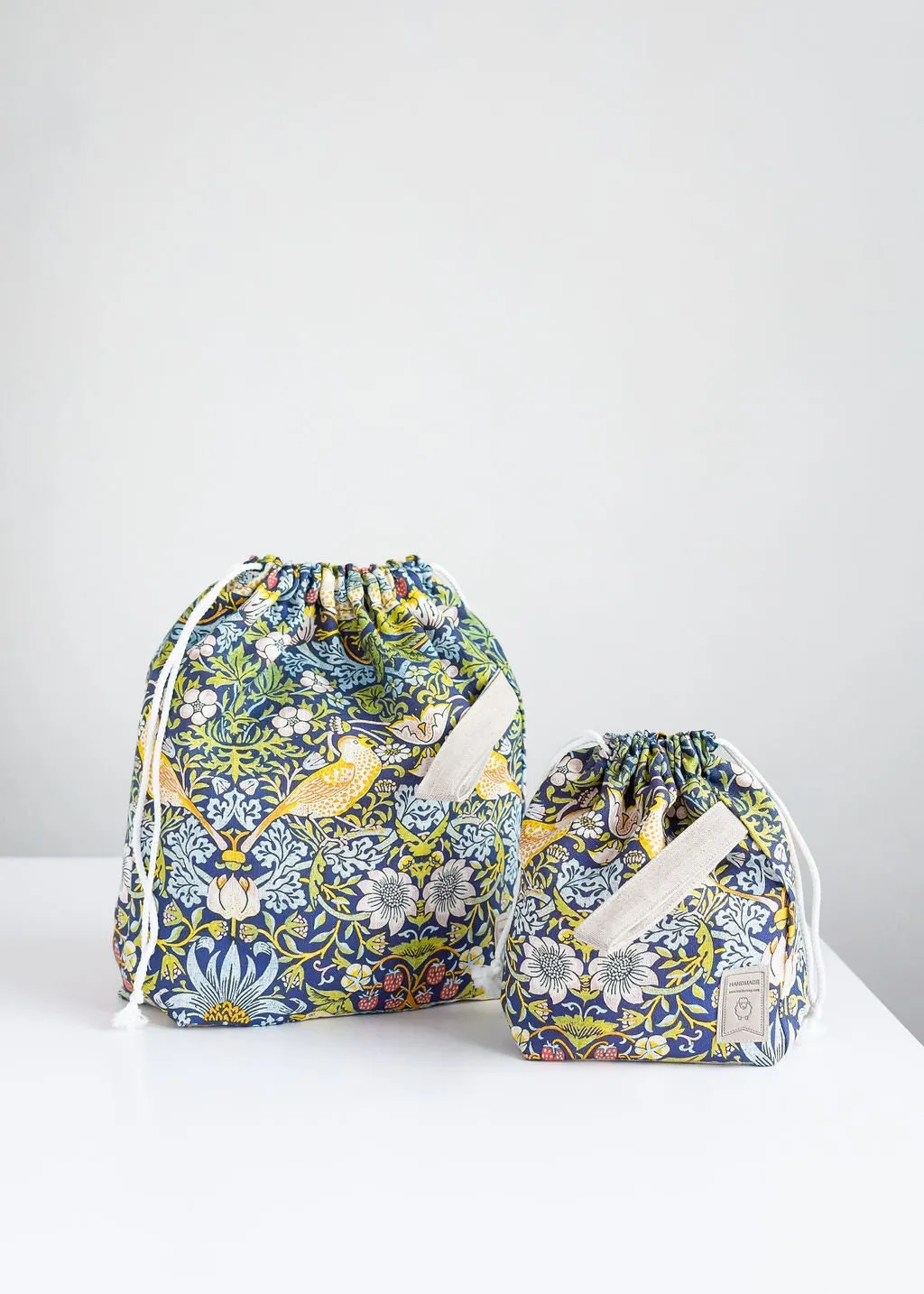 William Morris Strawberry Thief print, Linen project bag, Knitting needle holder,  Knitting Project Bag. Drawstring. Size Large.