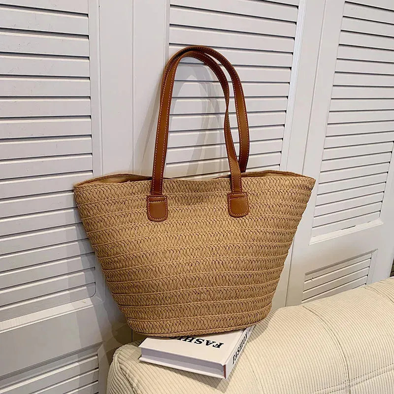 Women's Large Capacity Straw Woven Shoulder Bag