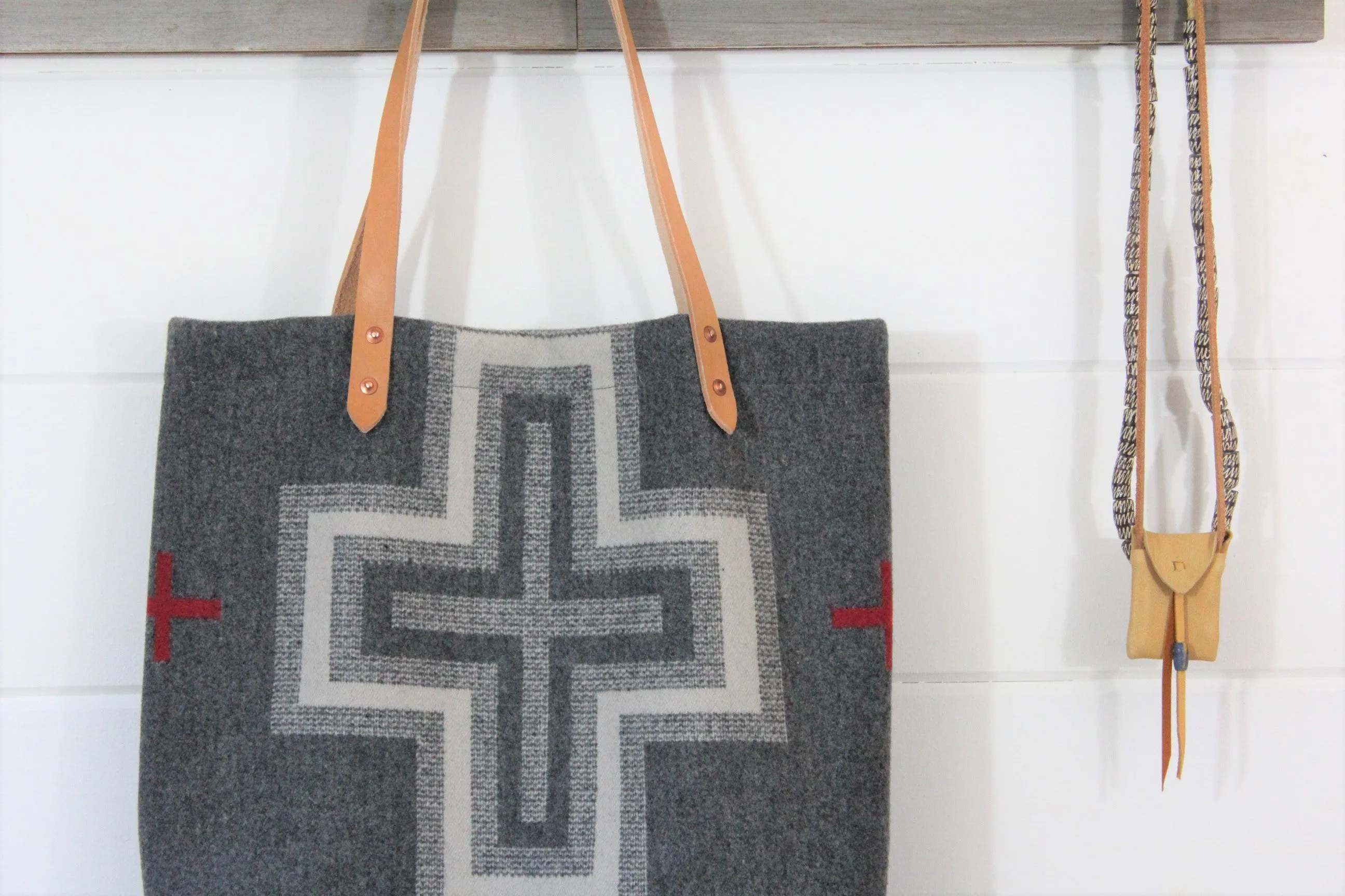 Wool Blanket   Leather Tote