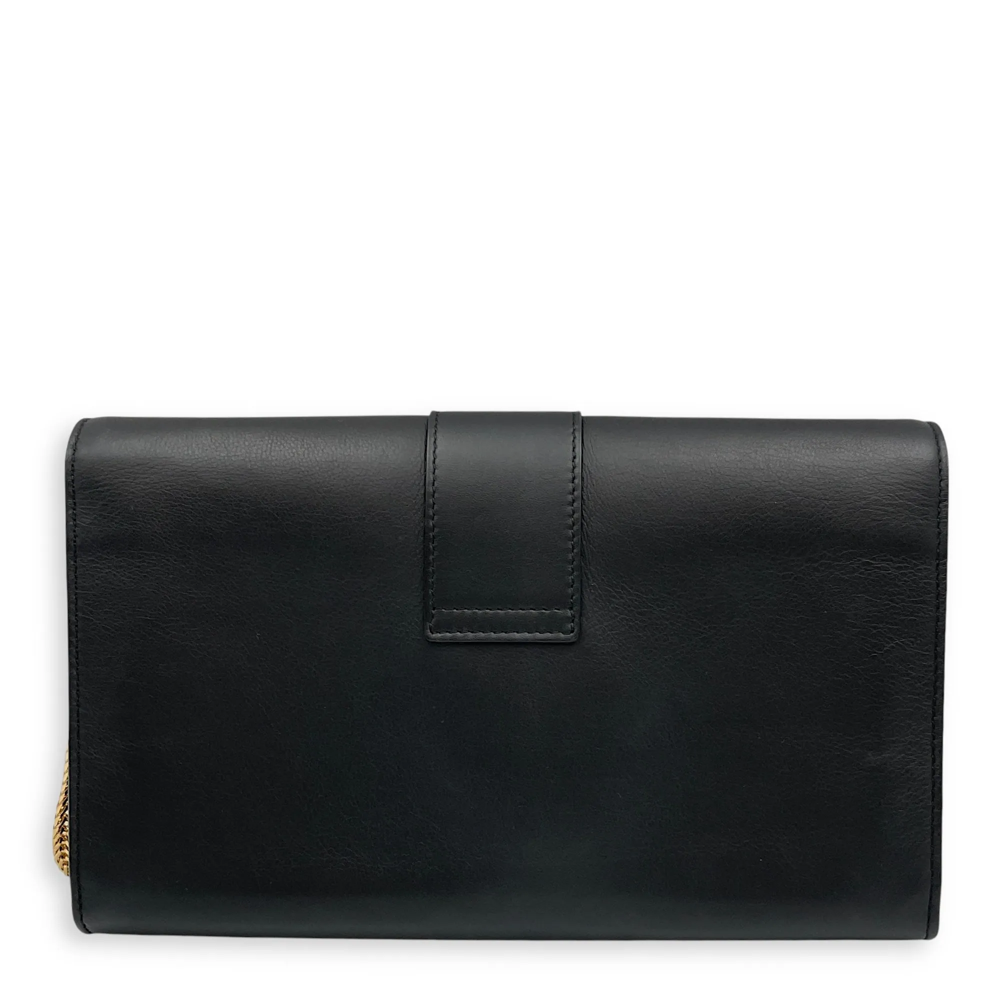 Y 22cm Black Clutch On Chain in Calfskin, Gold hardware