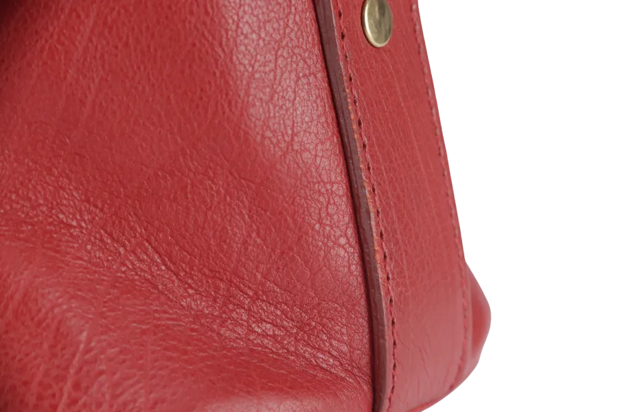 YVES SAINT LAURENT (YSL) MUSE BAG(156464 213317) LARGE RED LEATHER GOLD HARDWARE WITH DUST COVER, LOCK & KEYS